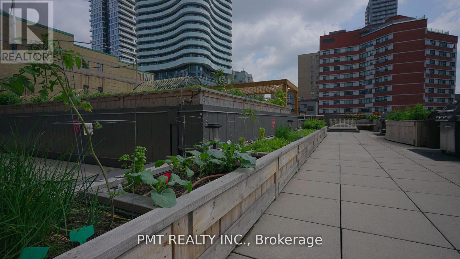 Photo 19 of 312 45 Carlton Street, Toronto ON