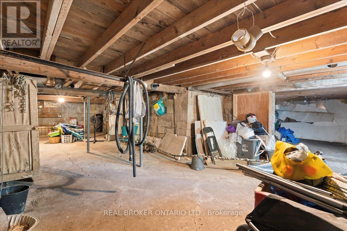 Photo 11 of 430 Lake Road, Trent Hills ON