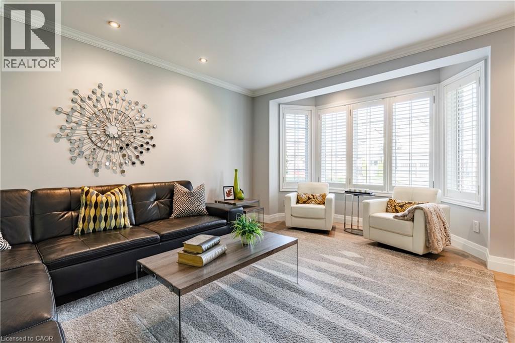 Photo 34 of 1486 Myron Drive, Mississauga ON