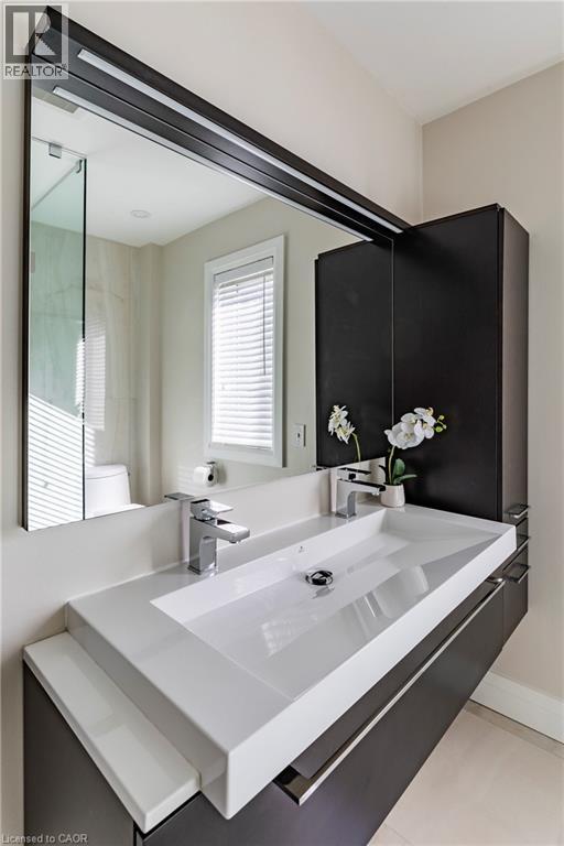 Photo 24 of 1486 Myron Drive, Mississauga ON