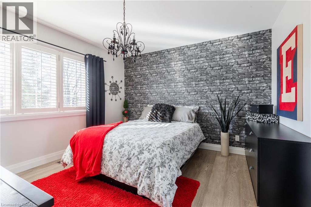 Photo 42 of 1486 Myron Drive, Mississauga ON