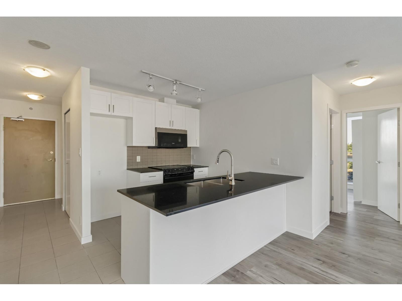 Photo 16 of 502 13618 100 Avenue, Surrey BC