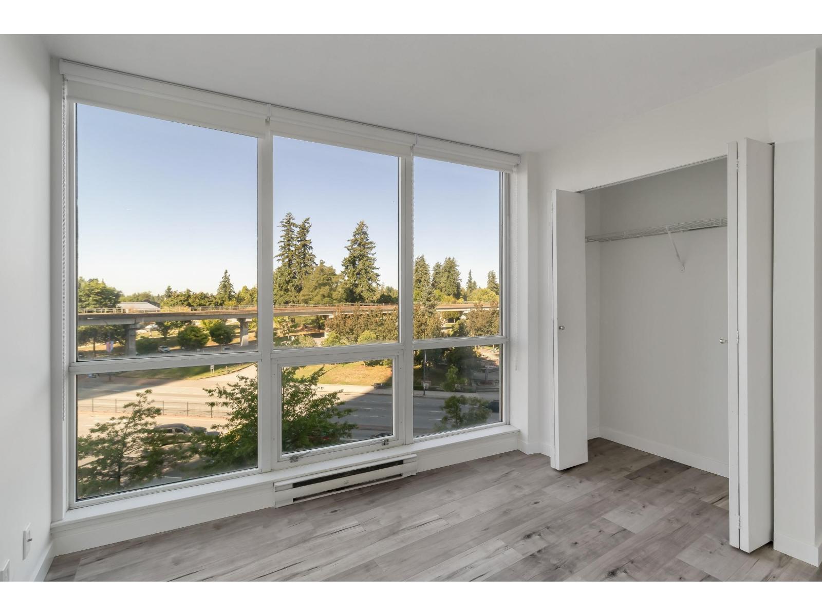 Photo 2 of 502 13618 100 Avenue, Surrey BC