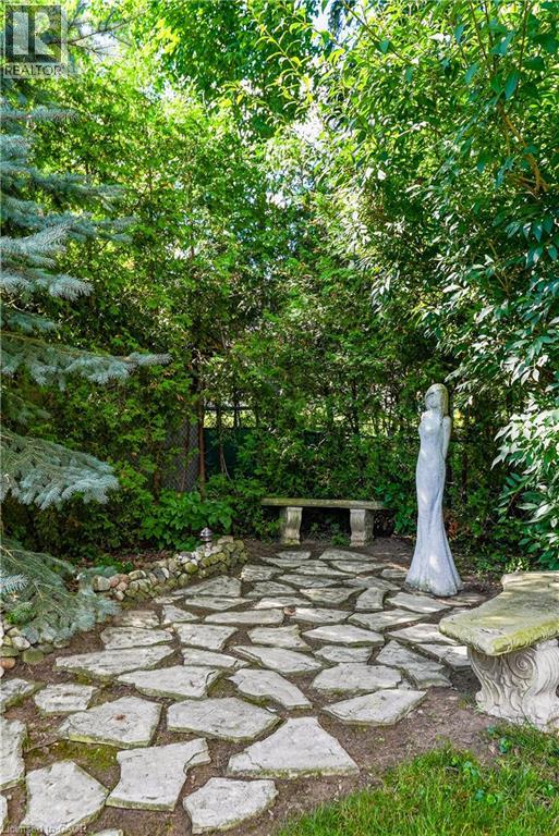 Photo 15 of 1486 Myron Drive, Mississauga ON