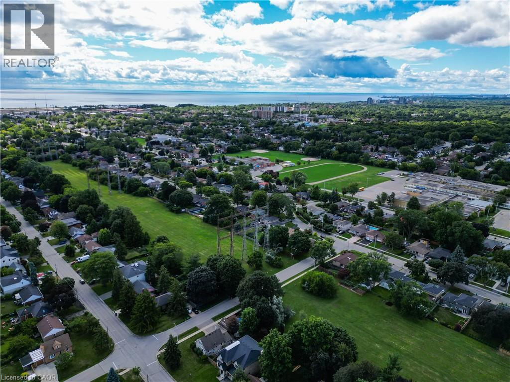Photo 1 of 1486 Myron Drive, Mississauga ON