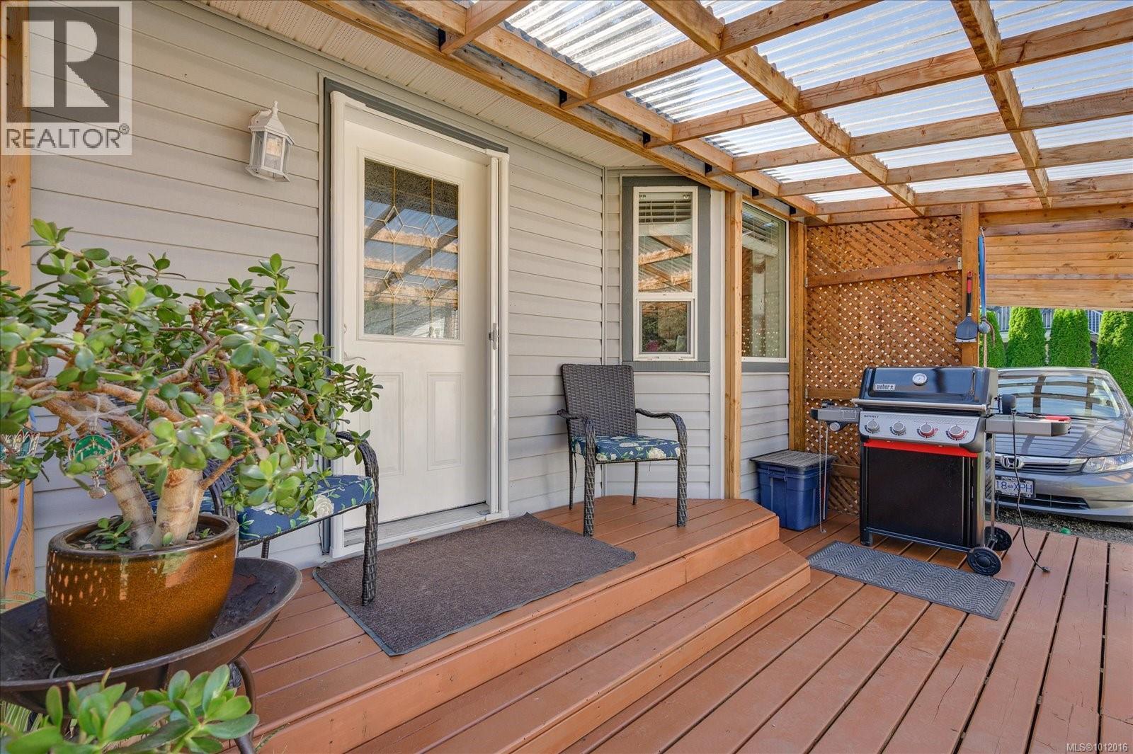 Photo 22 of 2320 Hemer Rd, Nanaimo BC