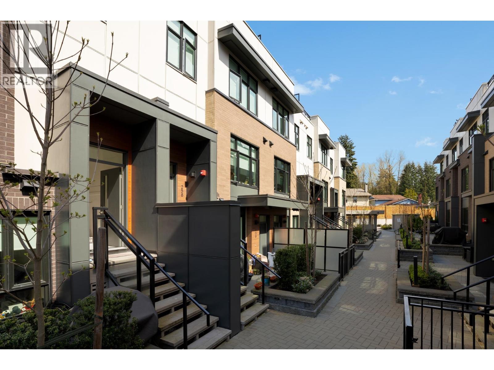 Photo 2 of 257 2035 Glenaire Drive, North Vancouver BC