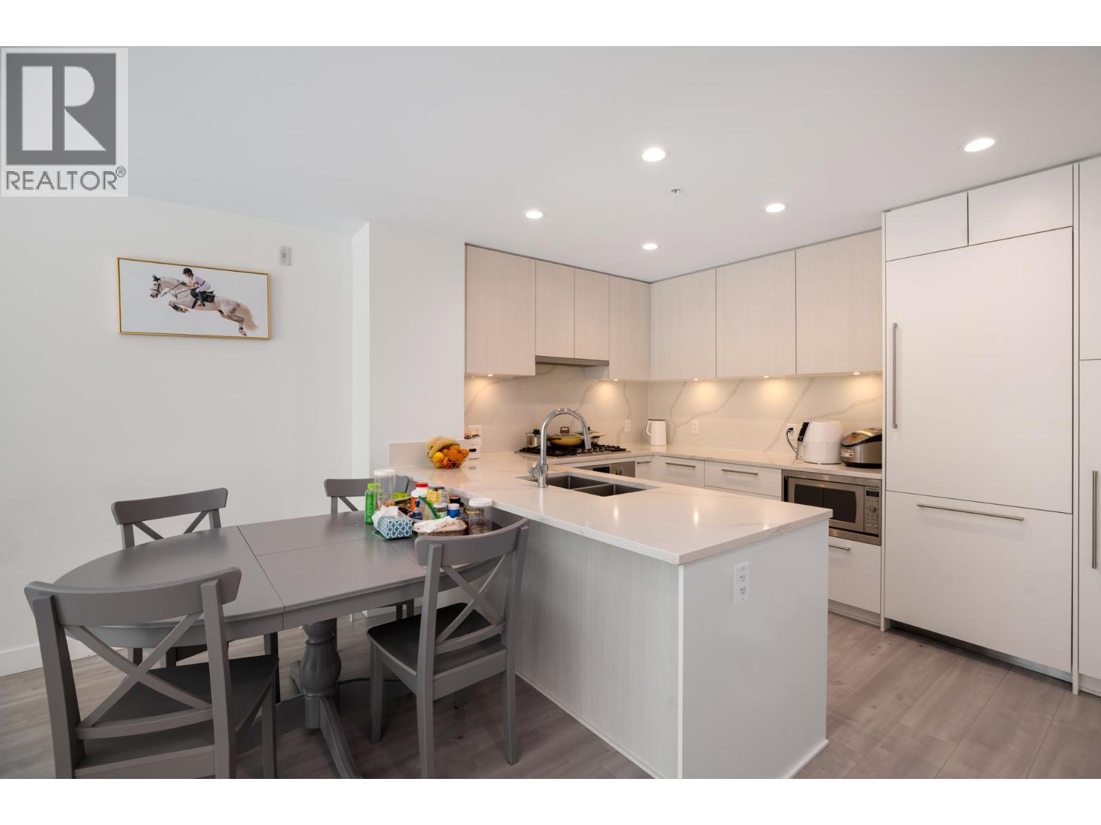 Photo 15 of 257 2035 Glenaire Drive, North Vancouver BC