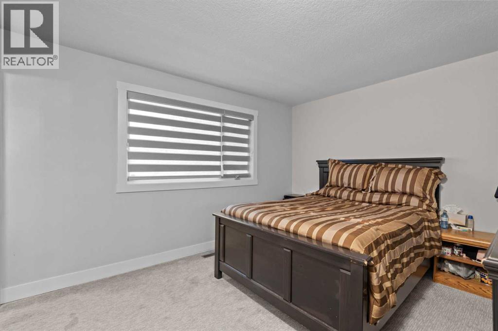 Photo 41 of 12 Whiteland Bay Ne, Calgary AB