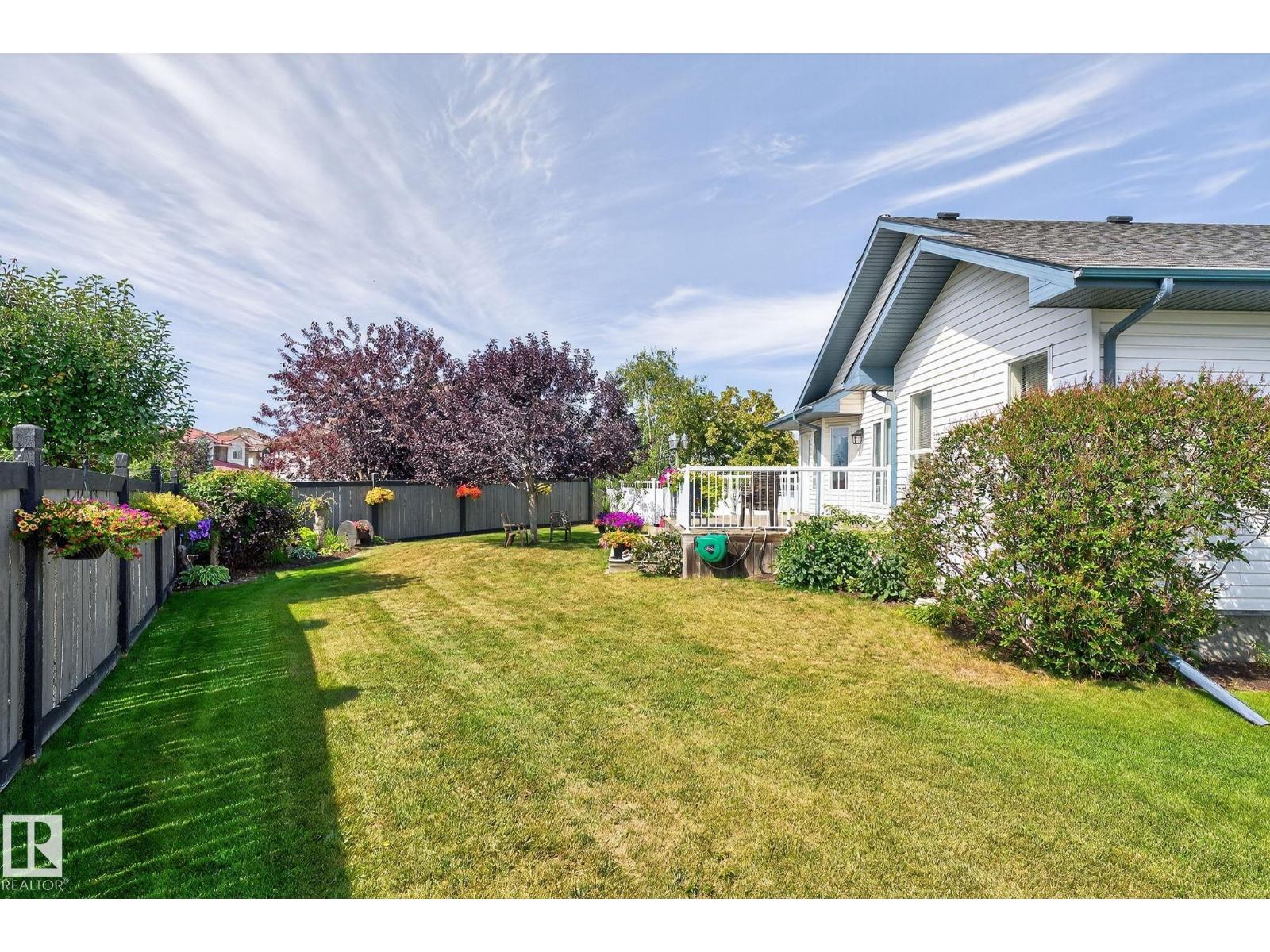 Photo 12 of 16222 84 St Nw, Edmonton AB