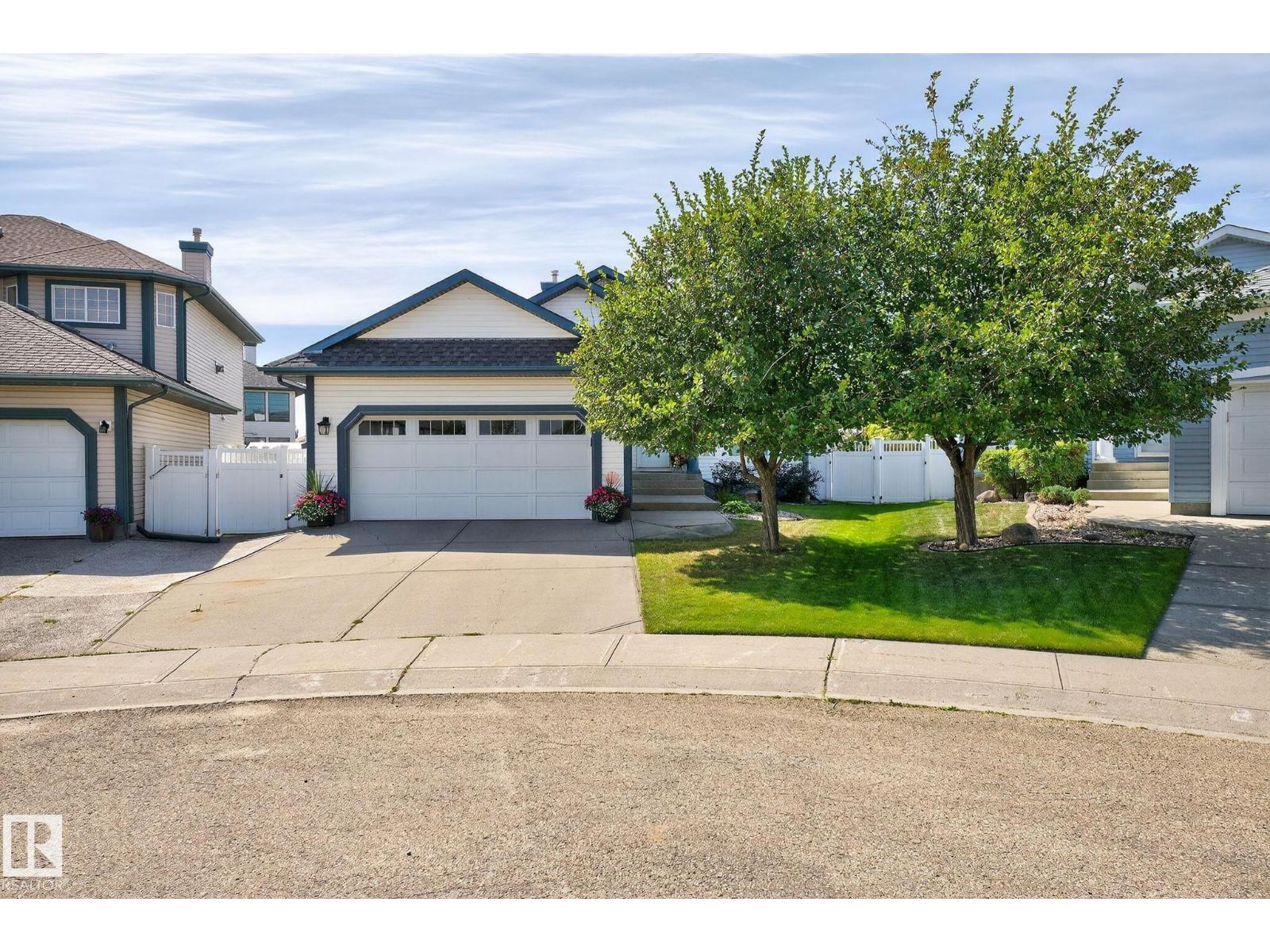 Photo 38 of 16222 84 St Nw, Edmonton AB