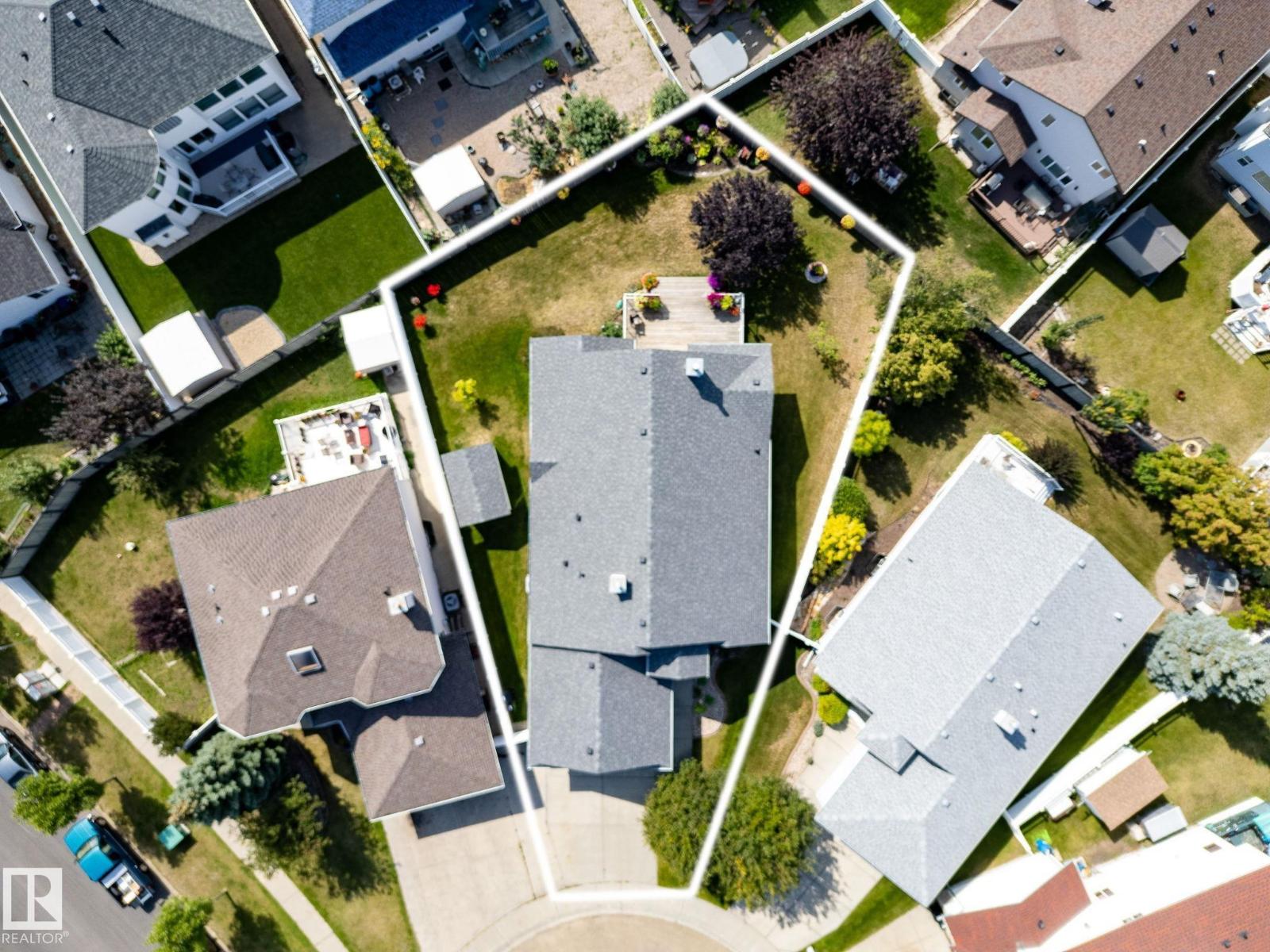Photo 51 of 16222 84 St Nw, Edmonton AB