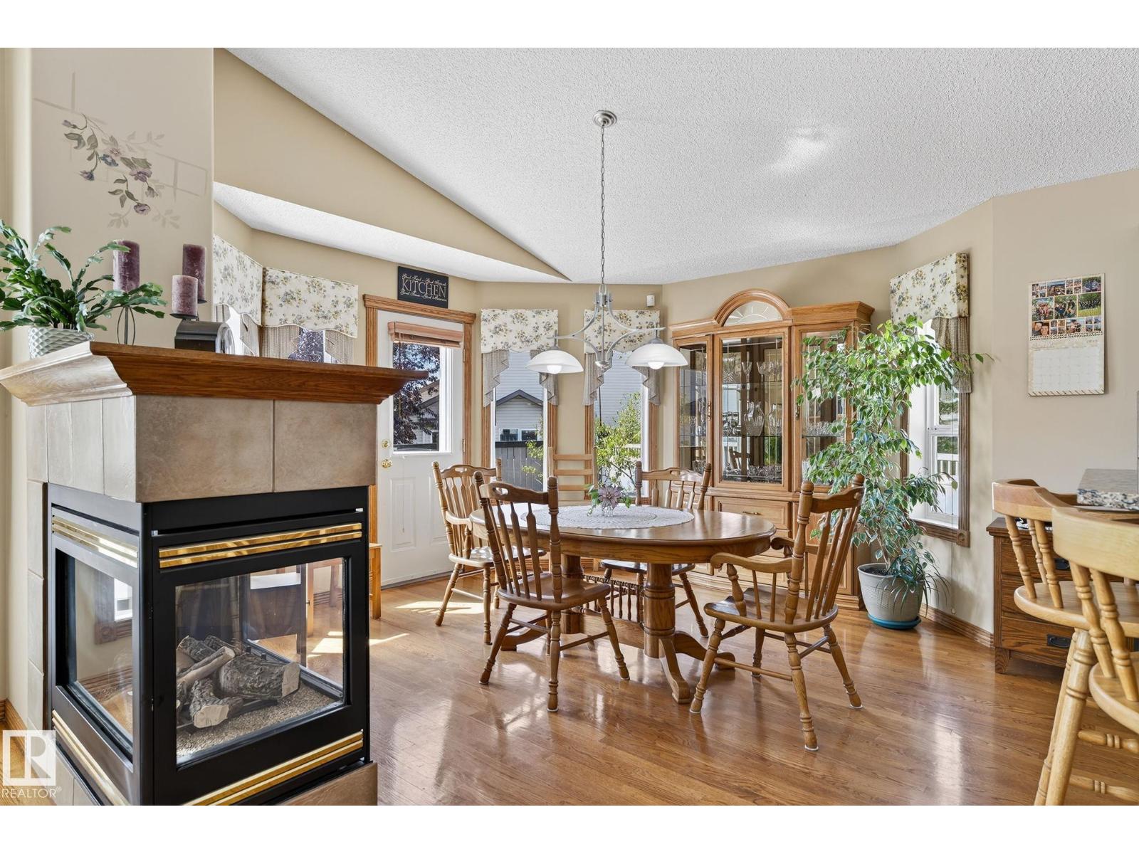 Photo 48 of 16222 84 St Nw, Edmonton AB