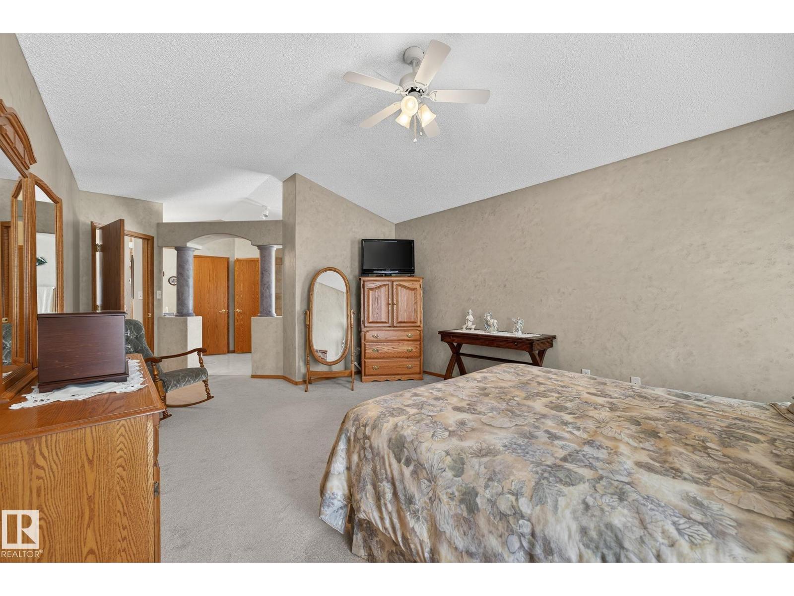 Photo 23 of 16222 84 St Nw, Edmonton AB