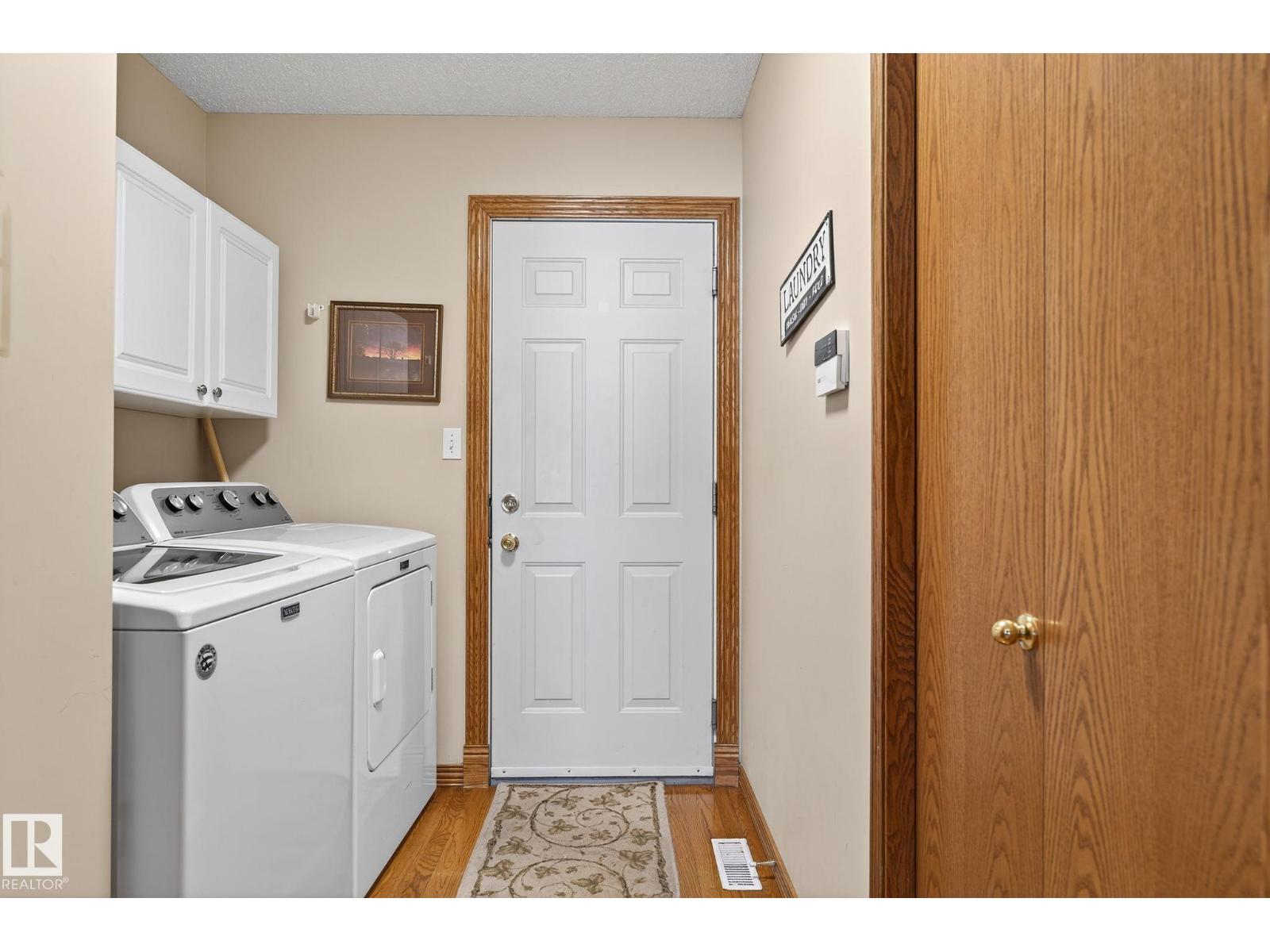Photo 20 of 16222 84 St Nw, Edmonton AB