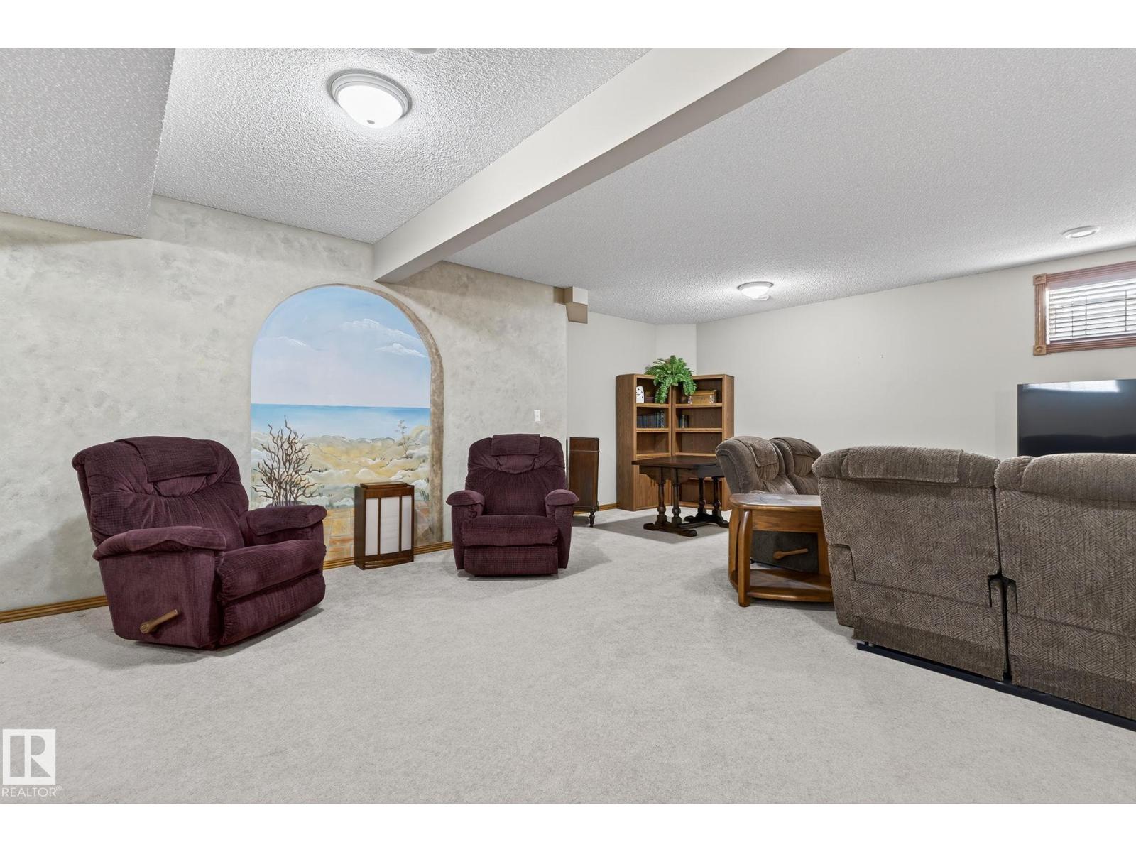 Photo 45 of 16222 84 St Nw, Edmonton AB