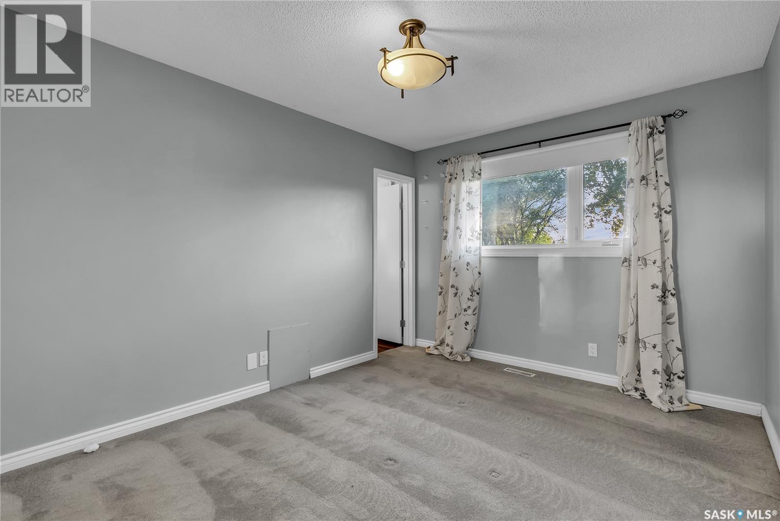 Photo 16 of 78 Patterson Crescent, Saskatoon SK