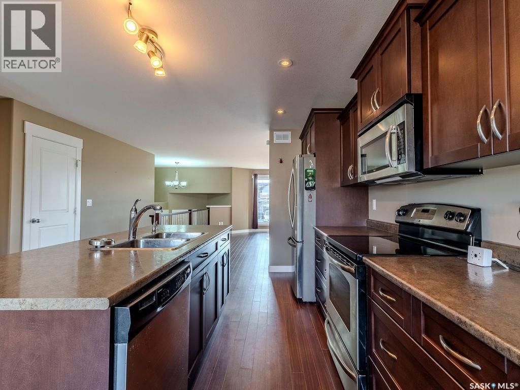 Photo 38 of 122 Mccallum Lane, Saskatoon SK