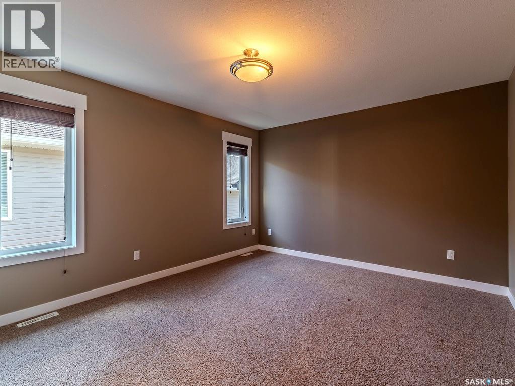 Photo 10 of 122 Mccallum Lane, Saskatoon SK