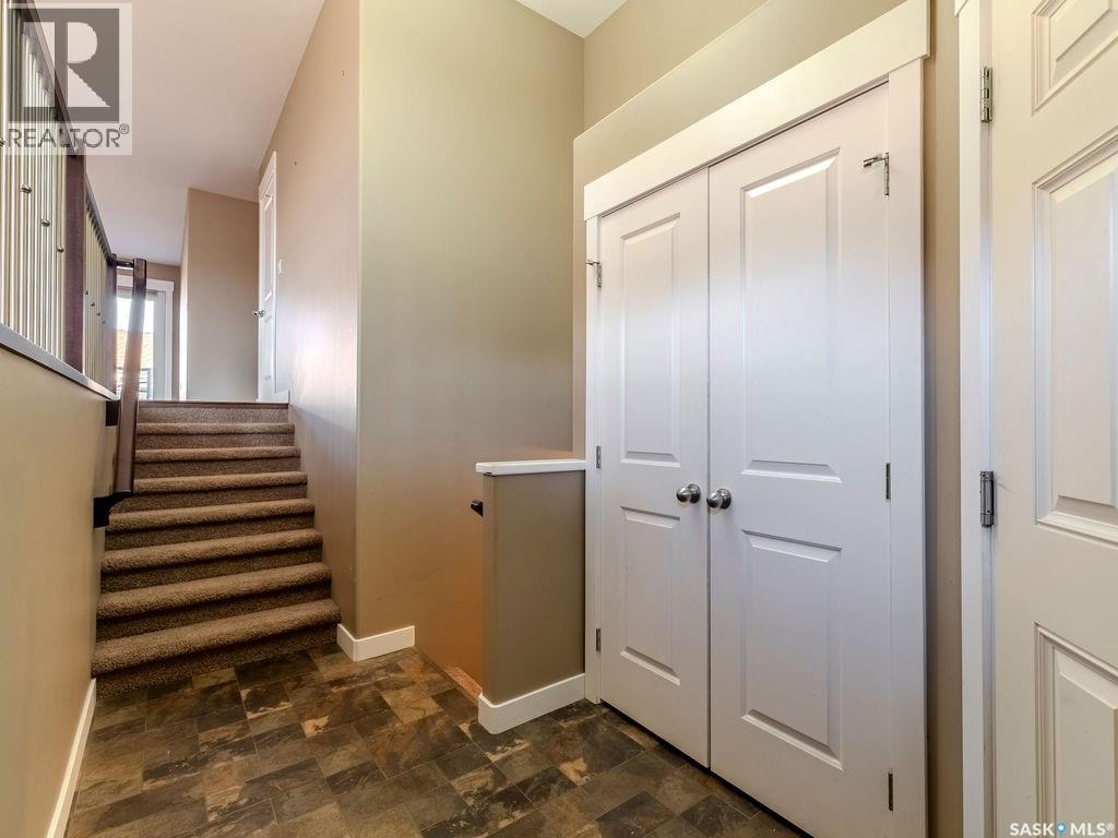 Photo 41 of 122 Mccallum Lane, Saskatoon SK