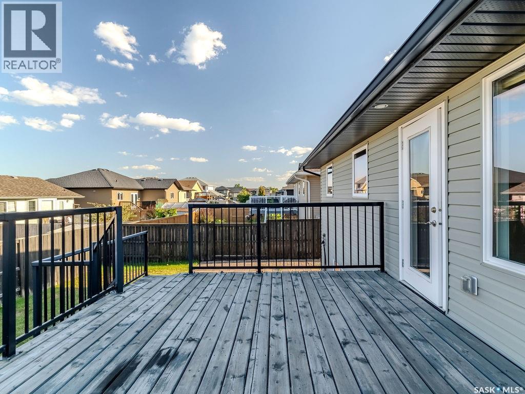 Photo 6 of 122 Mccallum Lane, Saskatoon SK