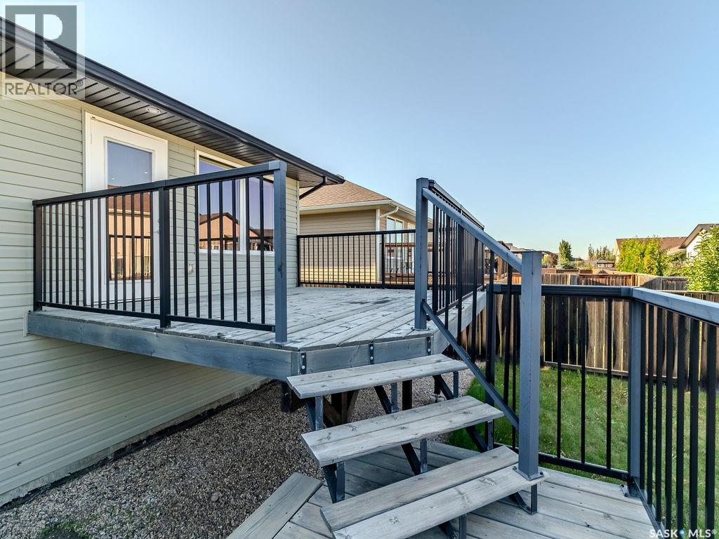 Photo 36 of 122 Mccallum Lane, Saskatoon SK