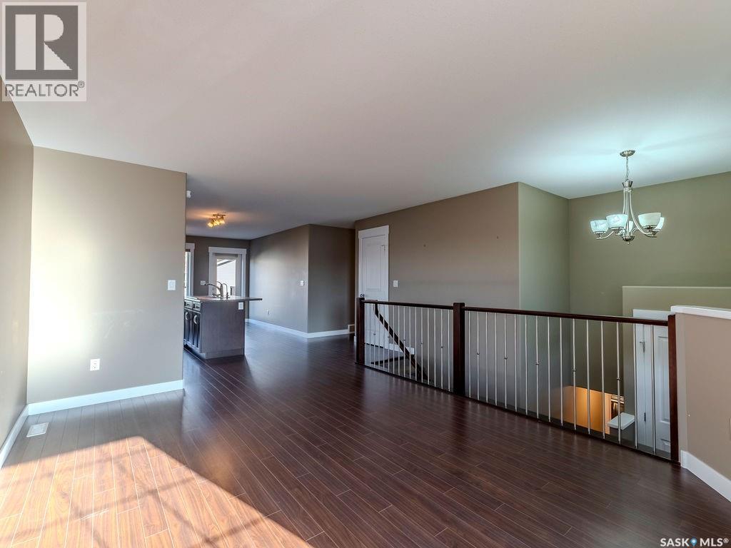 Photo 7 of 122 Mccallum Lane, Saskatoon SK