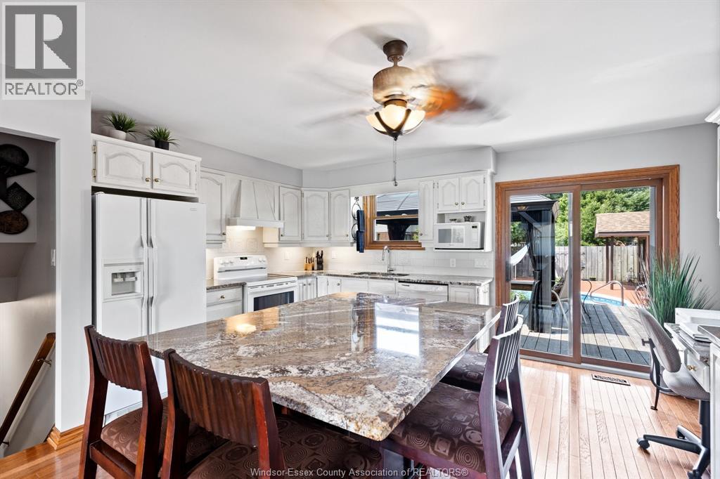 Photo 21 of 12680 Kimberly Drive, Tecumseh ON
