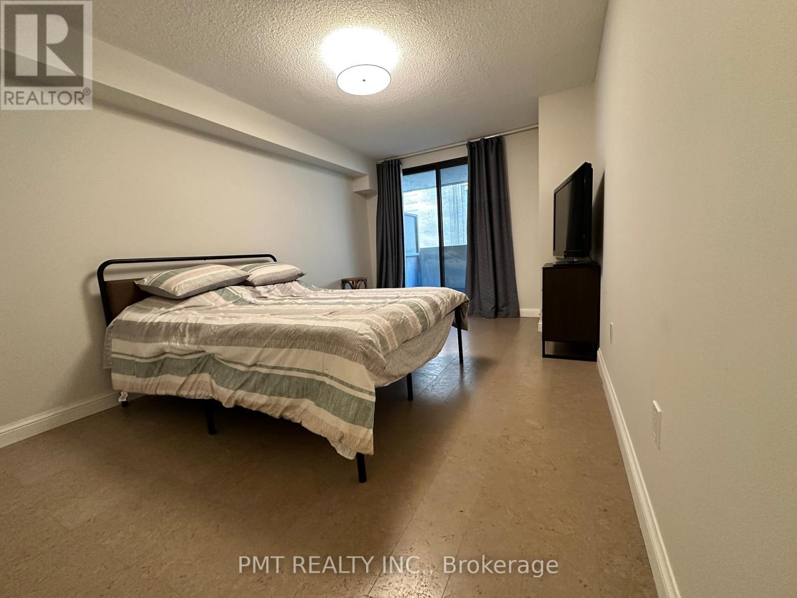 Photo 3 of 312 45 Carlton Street, Toronto ON