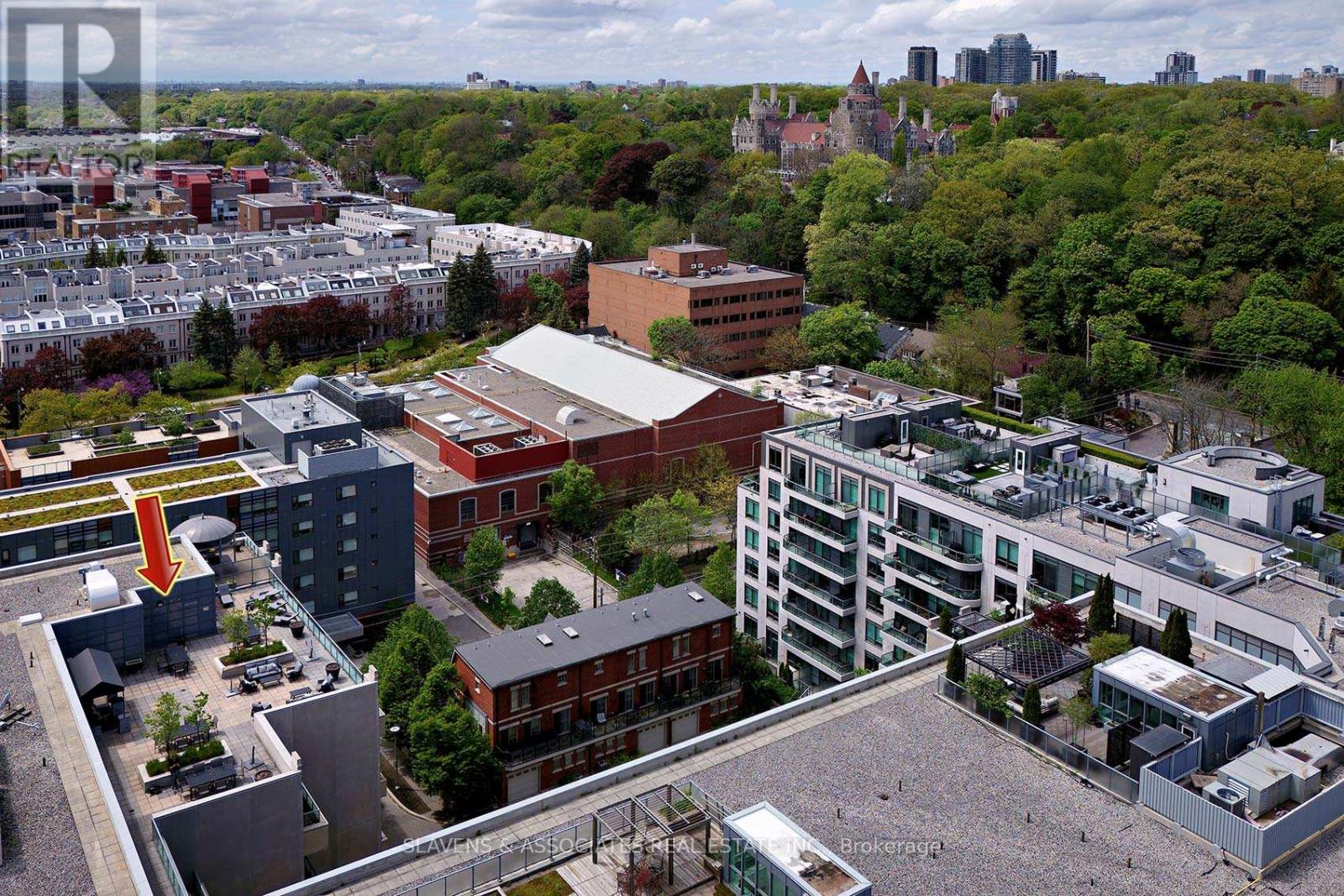 Photo 28 of 408 380 Macpherson Avenue, Toronto ON