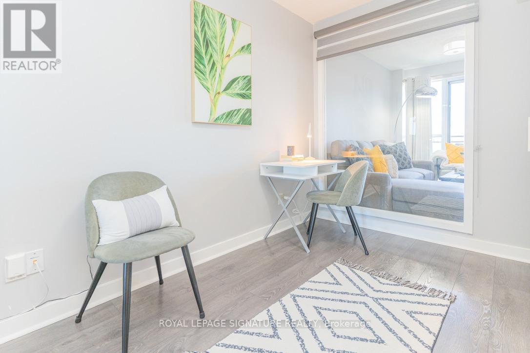 Photo 24 of 728 120 Dallimore Circle, Toronto ON