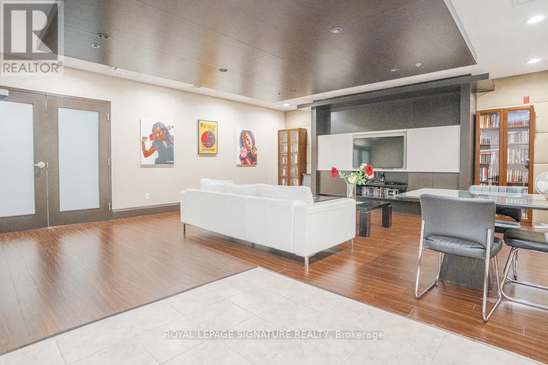 Photo 32 of 728 120 Dallimore Circle, Toronto ON