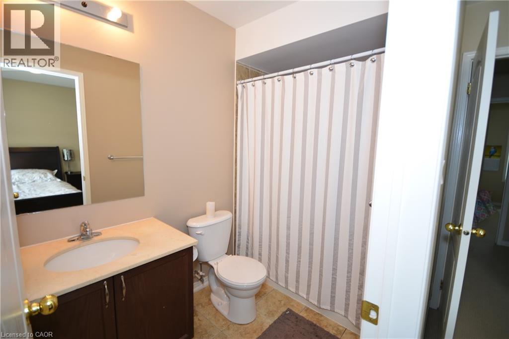 Photo 8 of 113 Georgian Drive Unit 19, Oakville ON