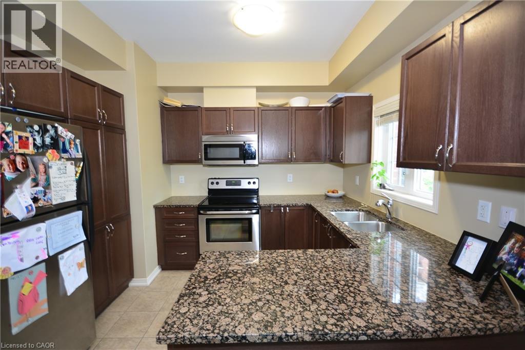 Photo 13 of 113 Georgian Drive Unit 19, Oakville ON