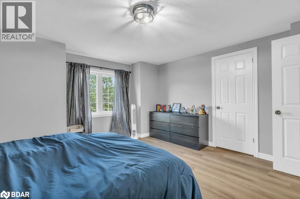 Photo 23 of 3 Davison Drive Drive, Guelph ON