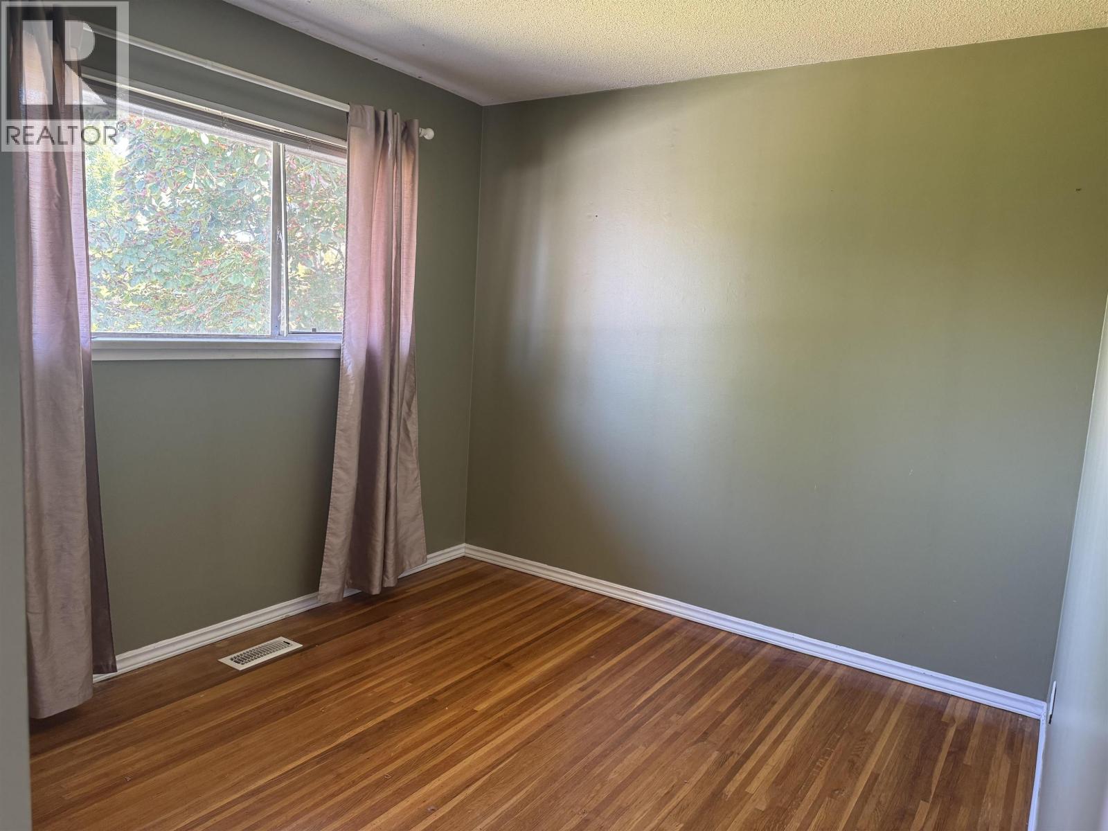 Photo 13 of 3571 Rosamond Avenue, Richmond BC