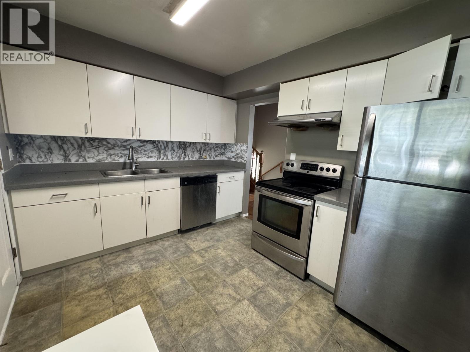 Photo 8 of 3571 Rosamond Avenue, Richmond BC