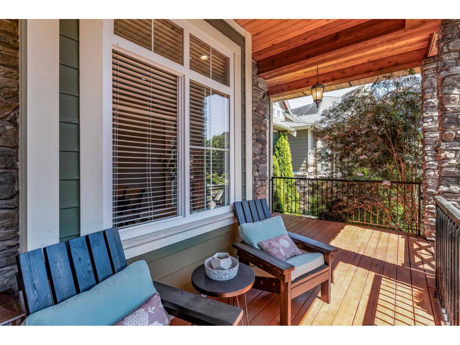 Photo 34 of 17421 1 A Avenue, Surrey BC