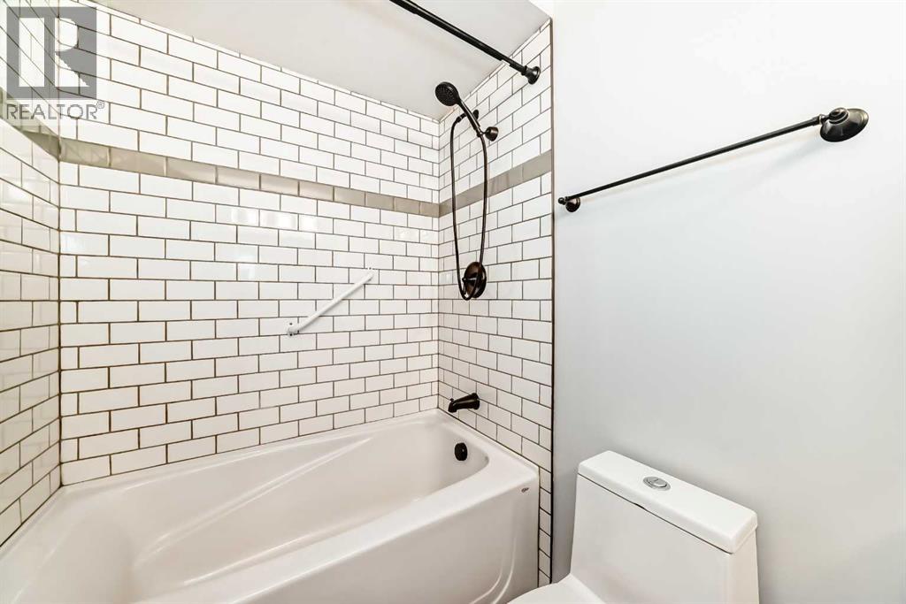 Photo 32 of 3020 Palliser Drive Sw, Calgary AB