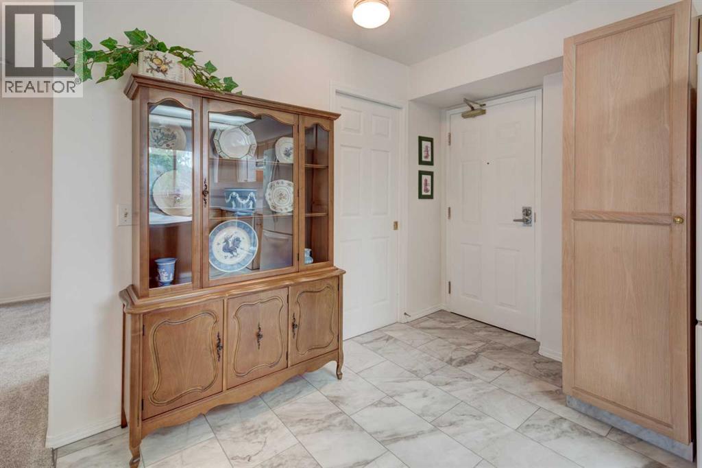Photo 41 of 219 2850 51 Street Sw, Calgary AB