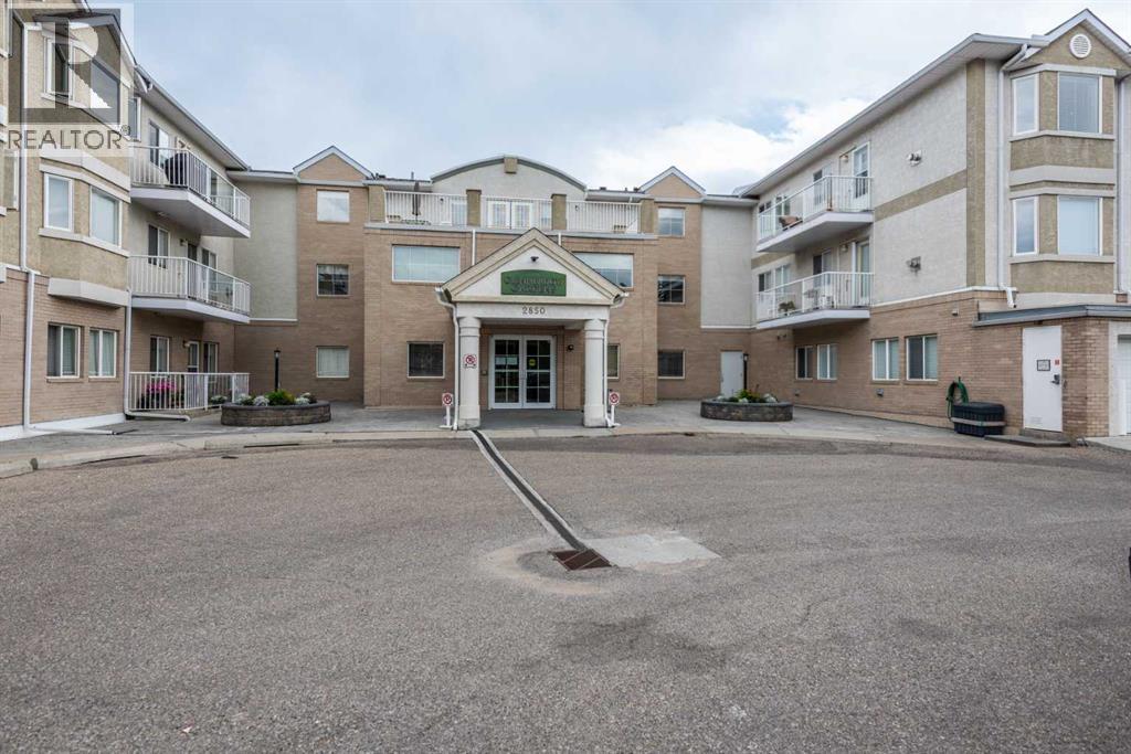 Photo 37 of 219 2850 51 Street Sw, Calgary AB