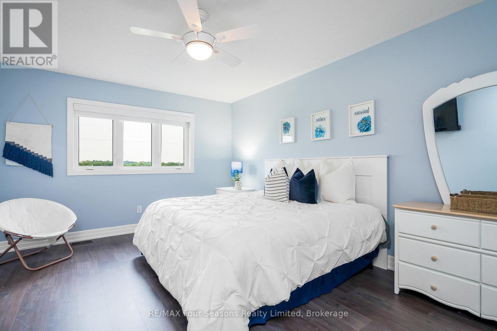 Photo 25 of 29 Wagner Crescent, Essa ON