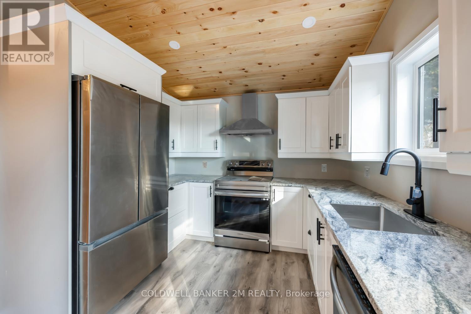 Photo 28 of 122 Mcgill Drive, Kawartha Lakes ON