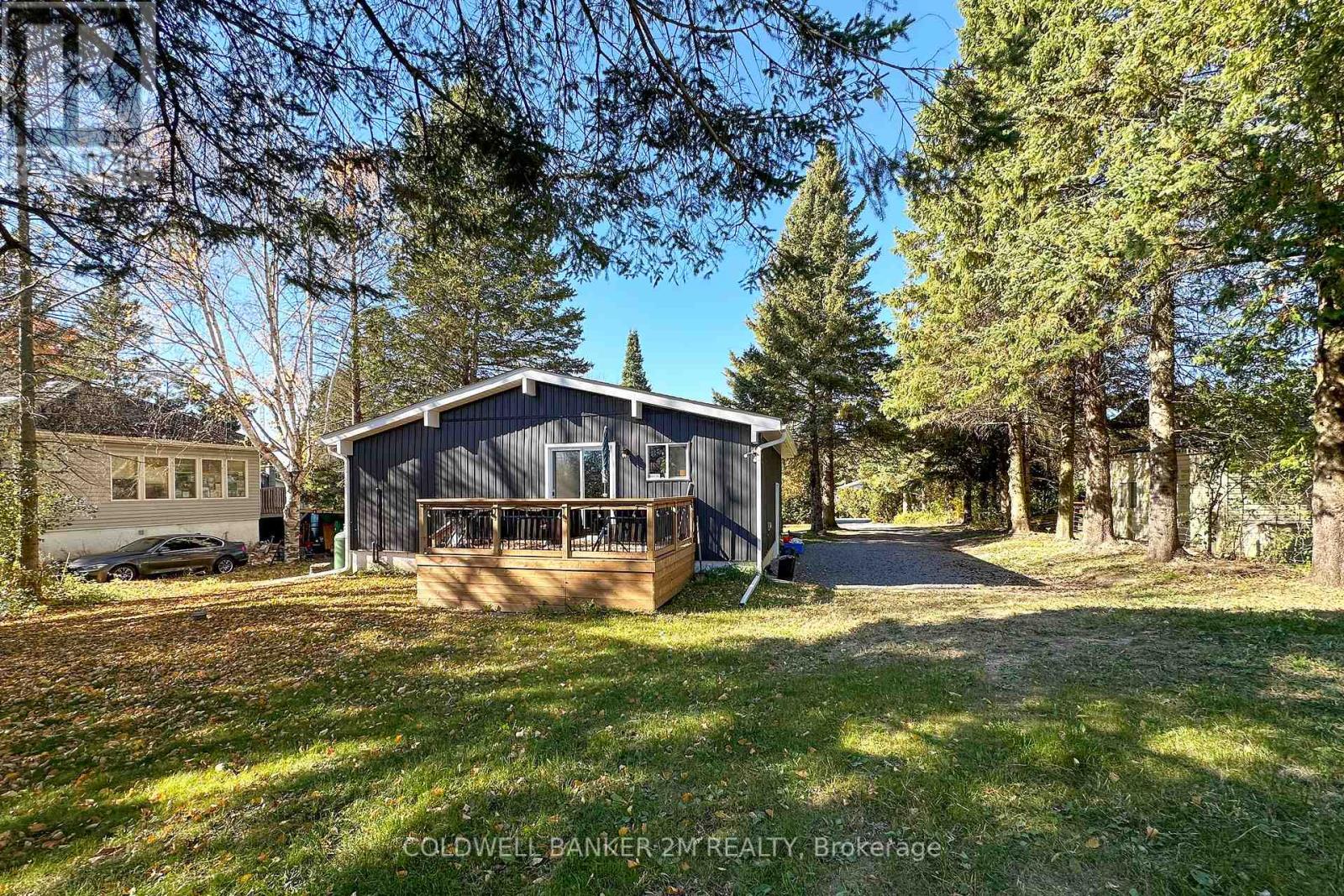 Photo 15 of 122 Mcgill Drive, Kawartha Lakes ON