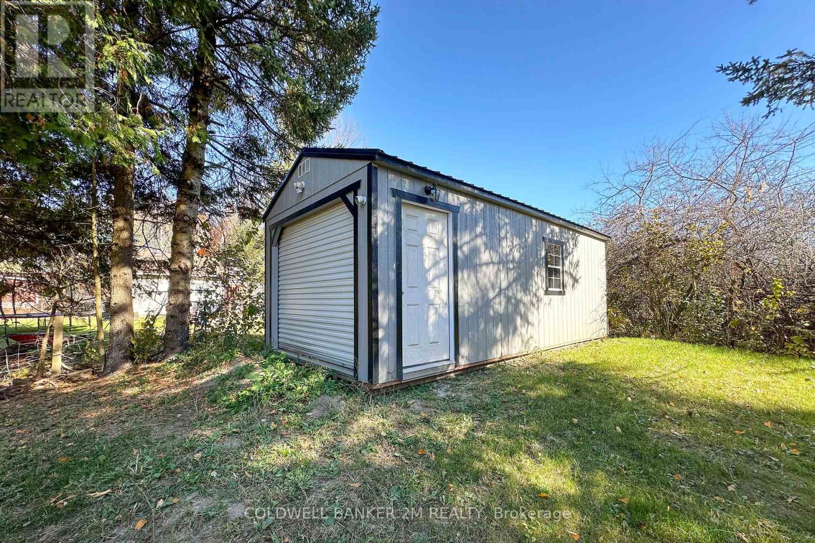 Photo 16 of 122 Mcgill Drive, Kawartha Lakes ON