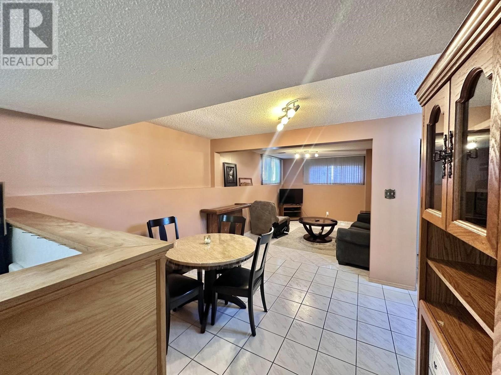 Photo 22 of 168 Valley St, Thunder Bay ON