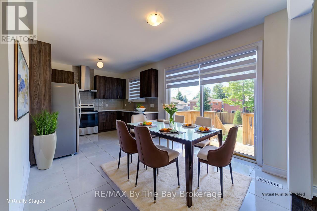 Photo 25 of 19 Beatrice Drive, Wasaga Beach ON