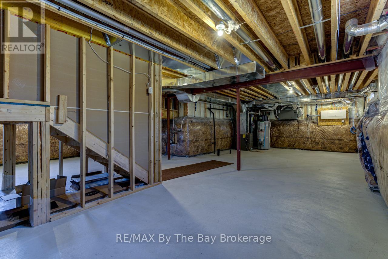 Photo 29 of 19 Beatrice Drive, Wasaga Beach ON
