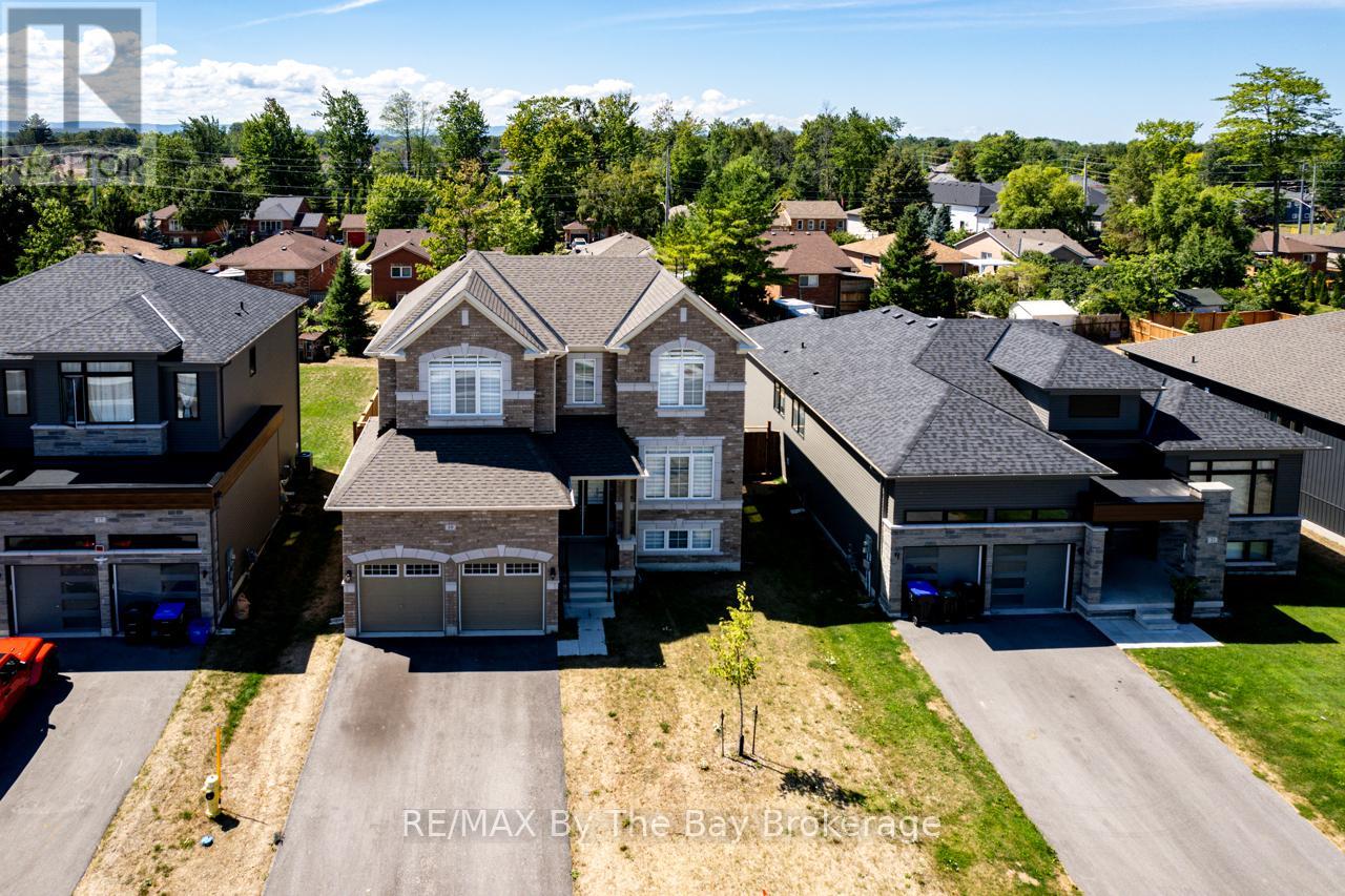 Photo 43 of 19 Beatrice Drive, Wasaga Beach ON