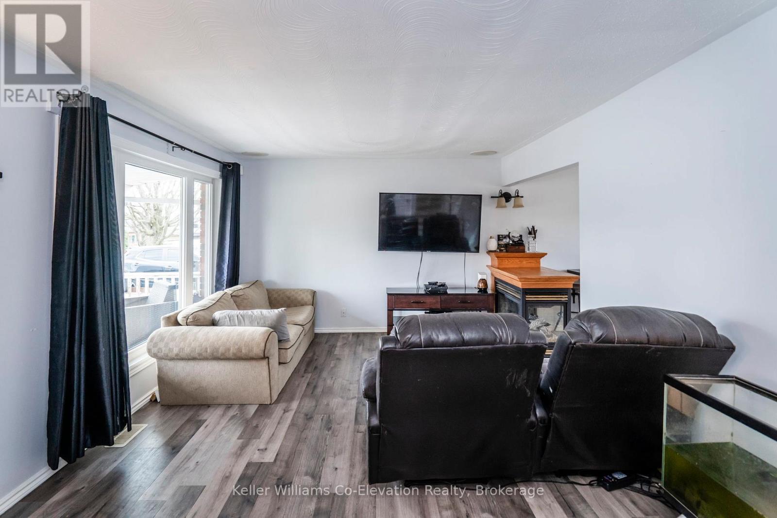 Photo 21 of 1 Bonaventure Place, Penetanguishene ON